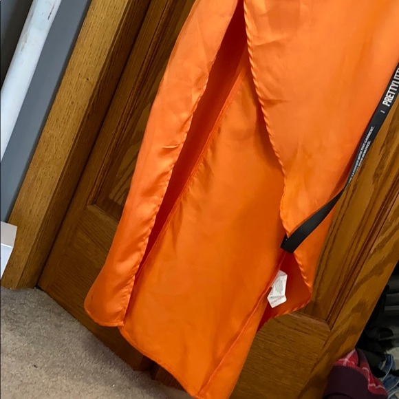 ‼️BRAND NEW DRESS‼️ - Picture 6 of 8